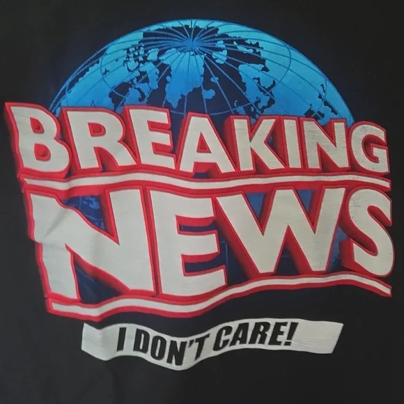 Breaking News short sleeve T shirt - Picture 4 of 6